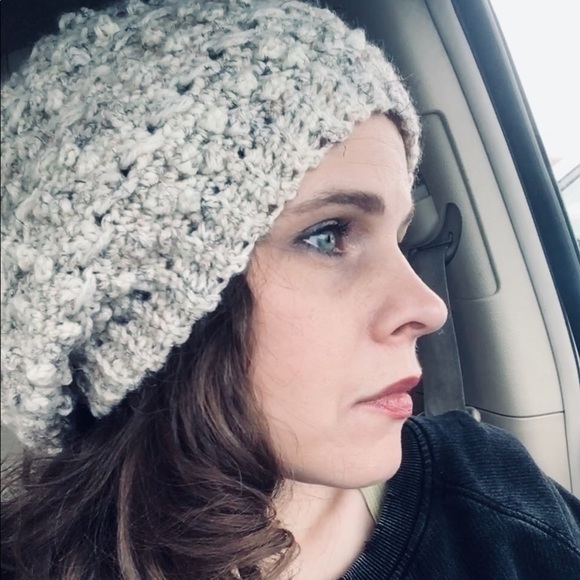 Meet Jennifer @ SophiChique - Picture 2 of 15